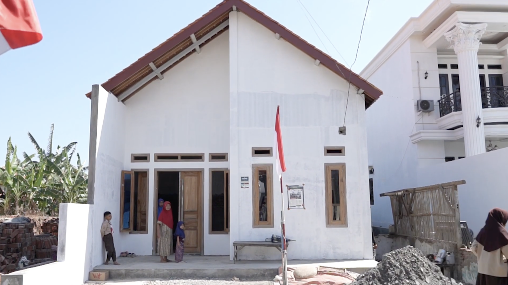Bedah Rumah
