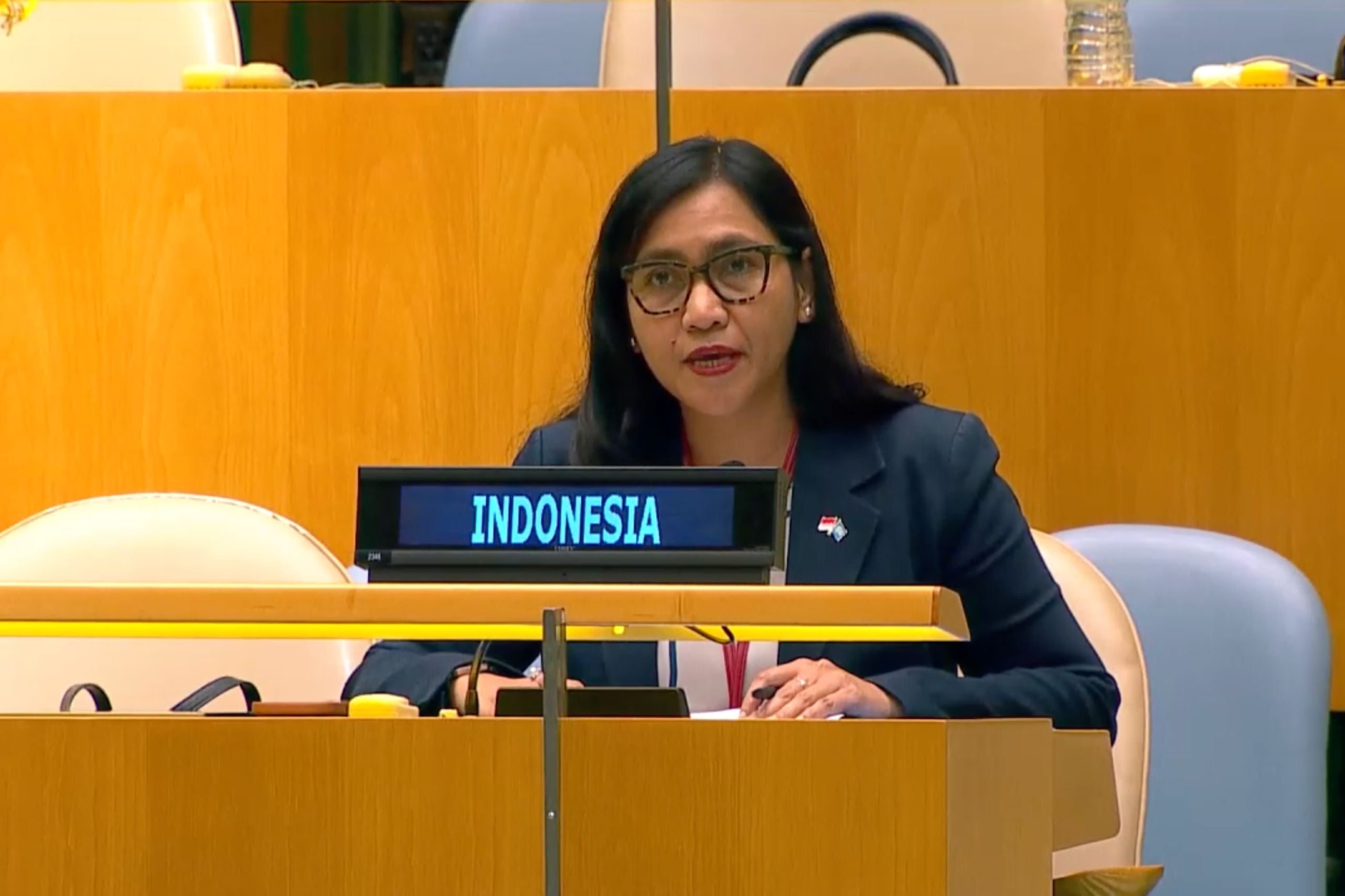 Diplomat Indonesia Nona Gae Luna