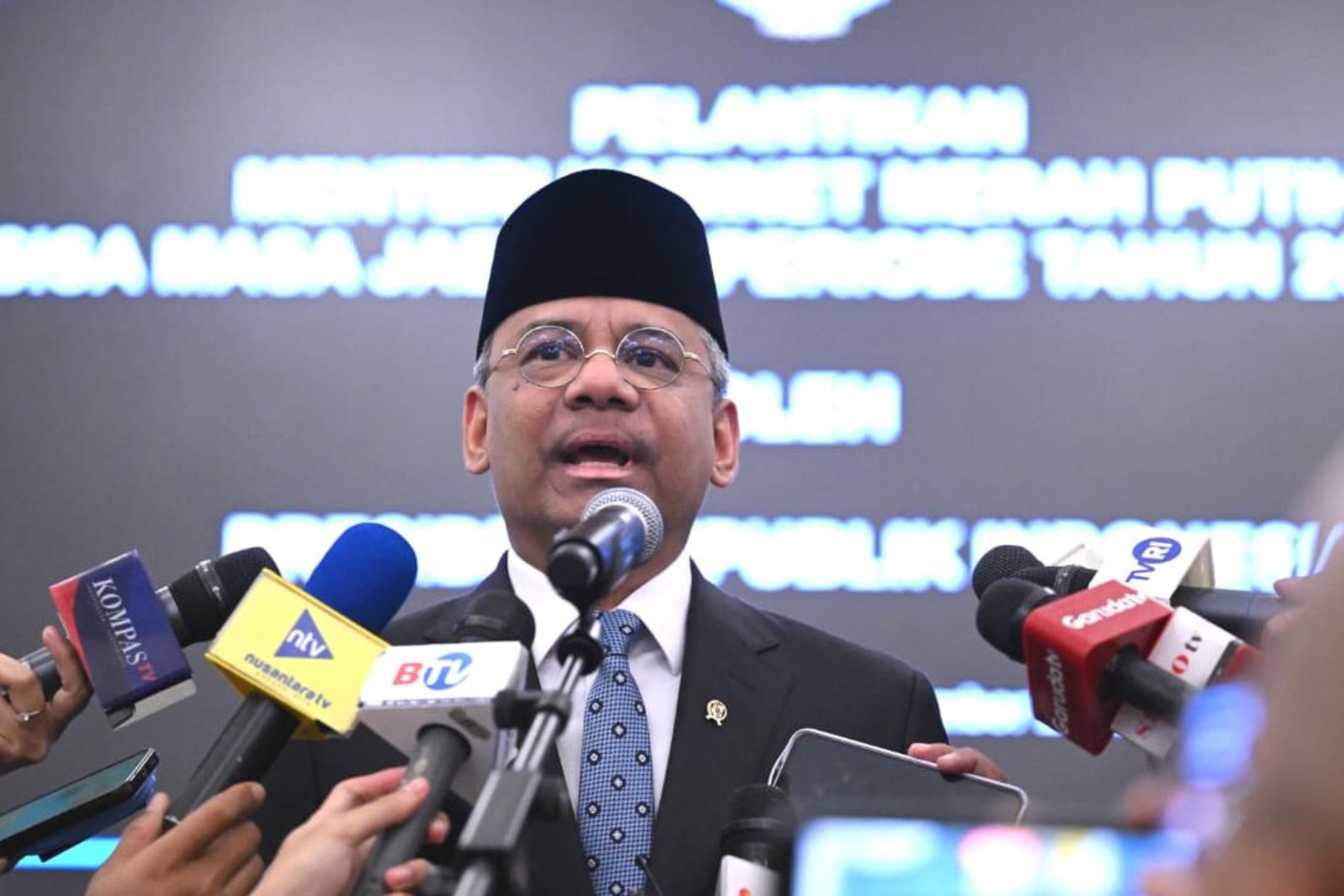 Menteri Keuangan Suahasil Nazara usai Dilantik Presiden Prabowo
