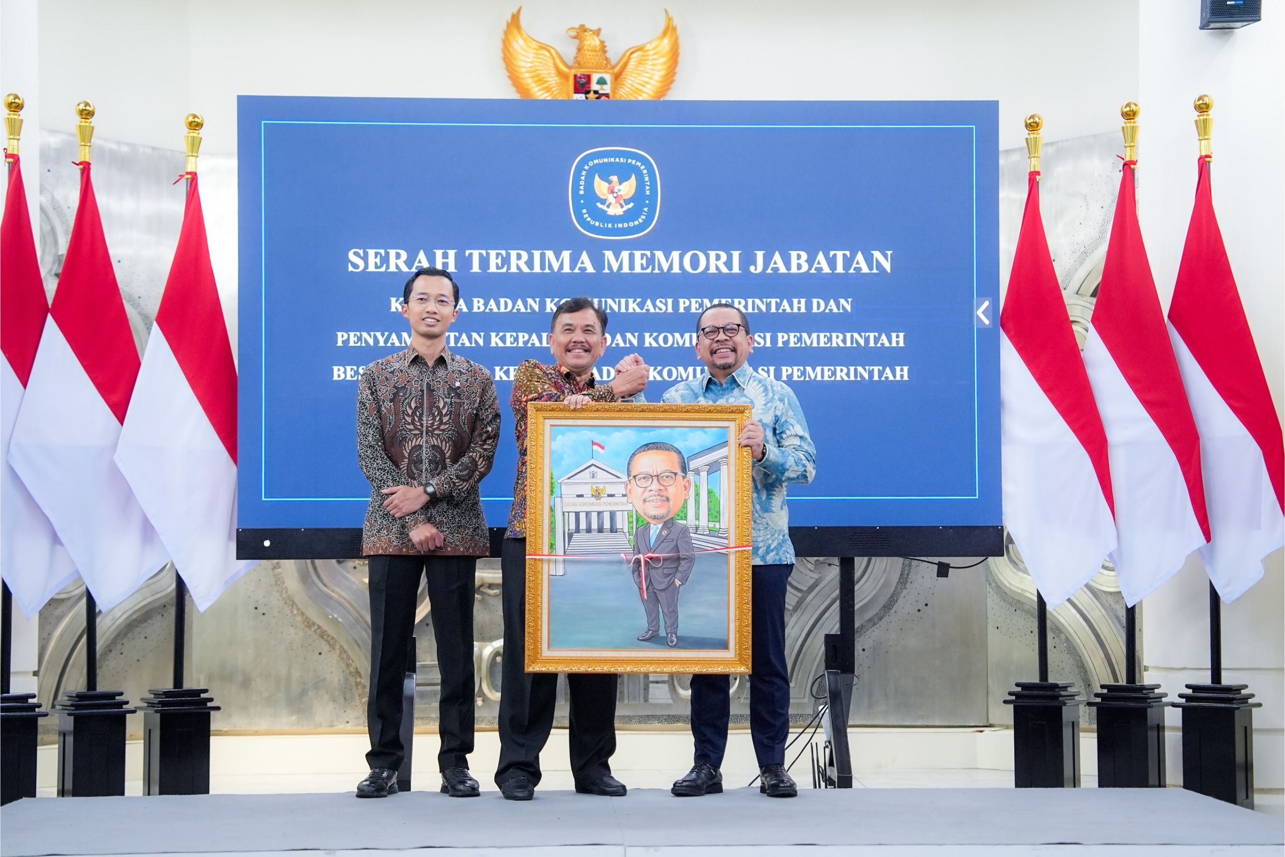 Kepala Badan Komunikasi Pemerintah RI Syahganda Nainggolan dan Wakil Kepala Bakom RI Fadli Tri Hartono di Sertijab Kepala Bakom