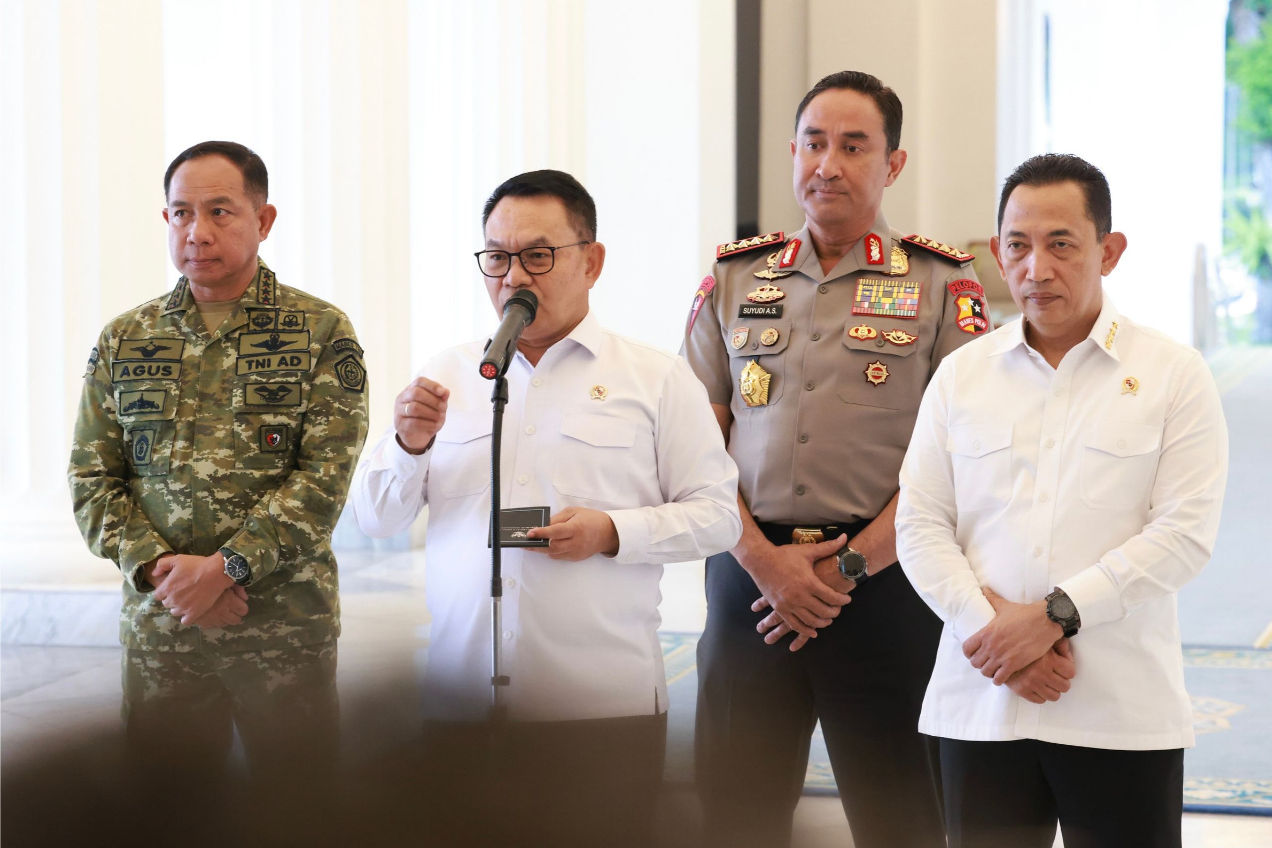Menteri Koordinator Bidang Politik dan Keamanan Dudung Abdurachman