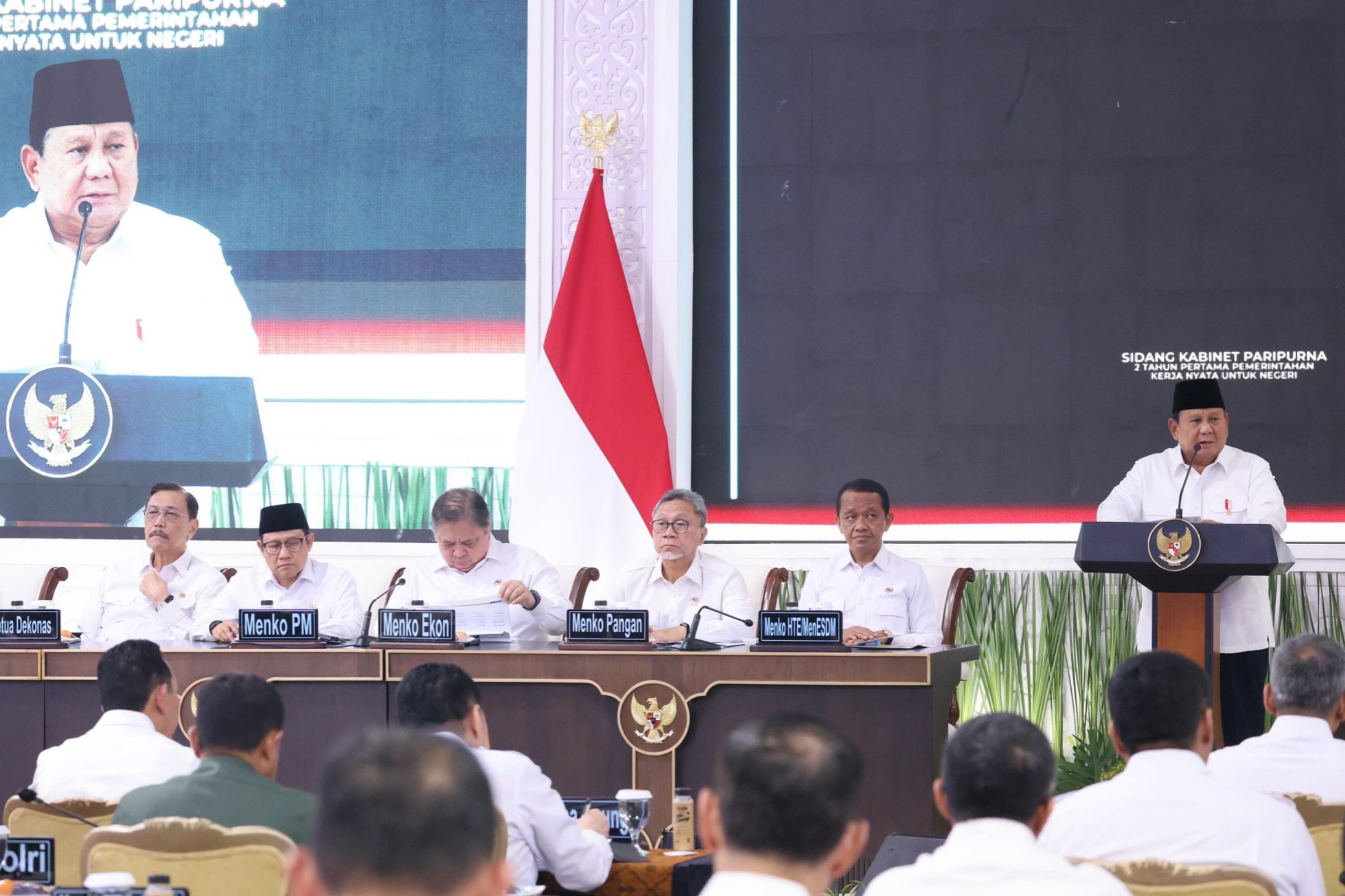 Presiden Prabowo Subianto di Sidang Kabinet Paripurna
